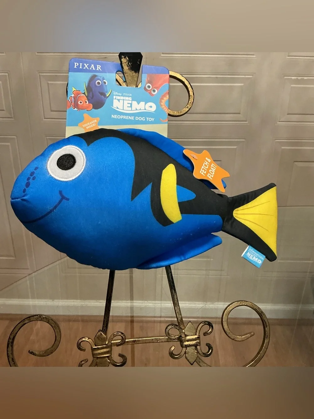 DISNEY PIXAR FINDING NEMO FILM CUDDLY SOFT 11” DOG TOY CLINKER & SQUEAKER